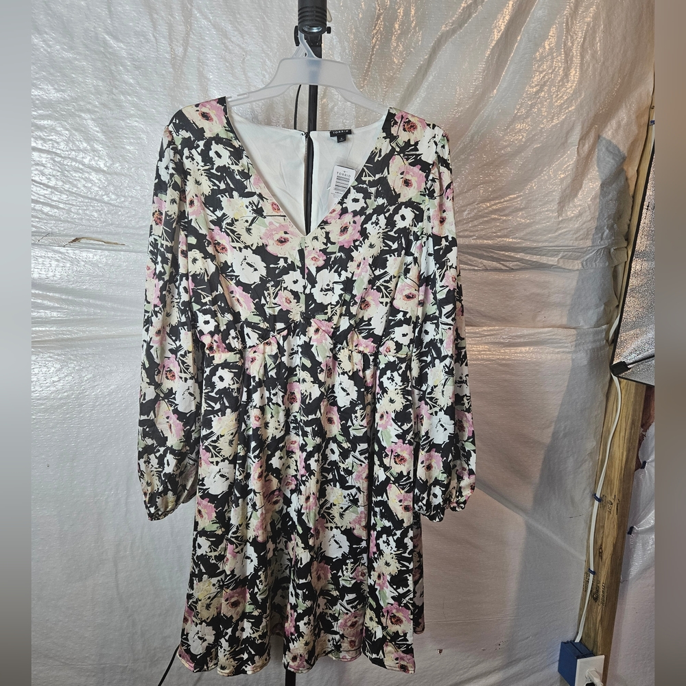 Torrid Floral Long Sleeve Dress - Black and Pink